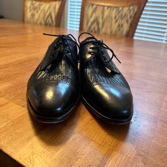 Mezlan Leather Dress shoes, Herringbone, Size 9.5